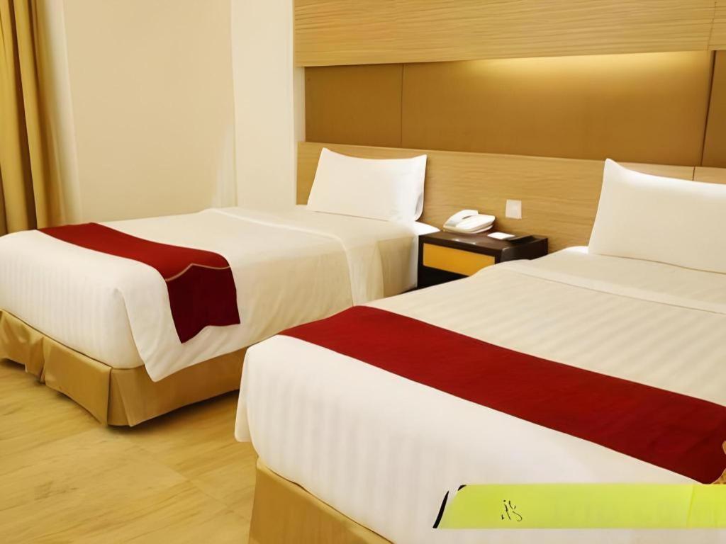 Grand Basko Hotel Padang  Extérieur photo